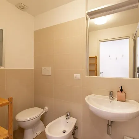 Relax&discover Florence! Cozy In Cure District פירנצה
