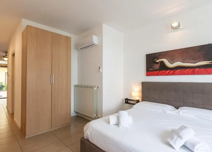 Relax&discover Florence! Cozy In Cure District Lägenhet